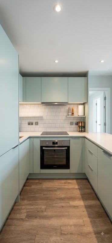 Room Olympic Way in Greater London