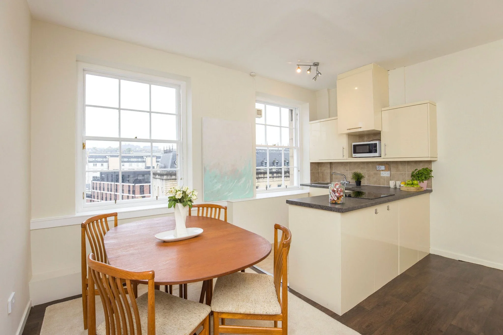 Flat Henderson Row in City of Edinburgh