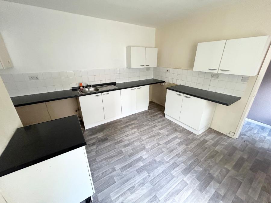 Flat Bath Road in Wolverhampton