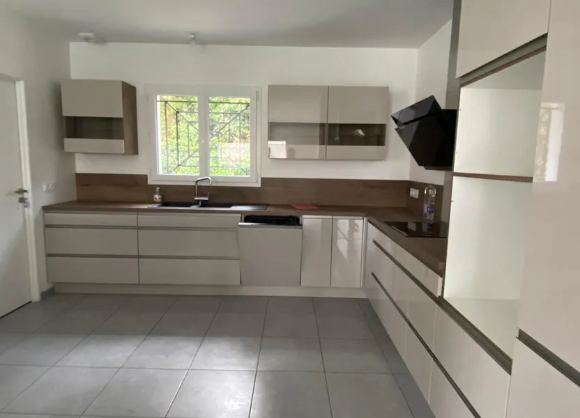 Maison Chemin du Pin à Sallebœuf