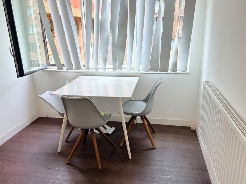 Room Frobisher Yard in Greater London