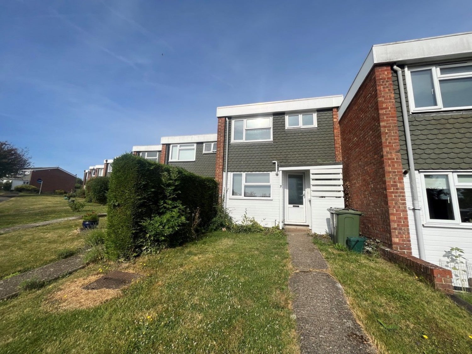 House Powell Close in Guildford