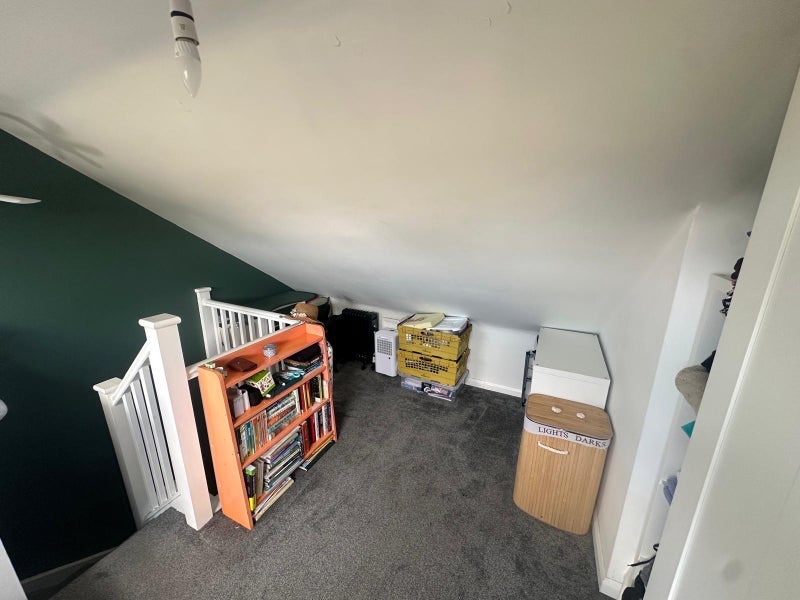 Room Waterlow Road in Maidstone