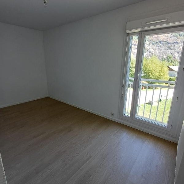 Flat Rue de Belledonne in Le Bourg-d'Oisans