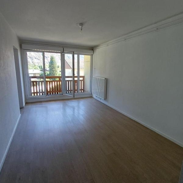 Flat Rue de Belledonne in Le Bourg-d'Oisans