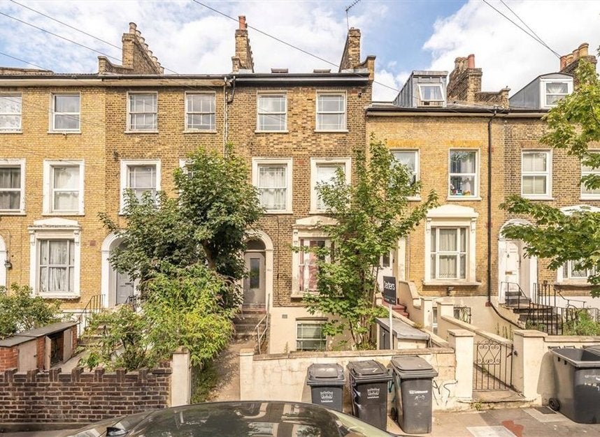 Flat Amersham Road in Greater London