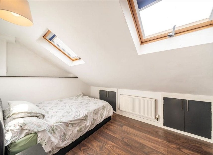 Flat Amersham Road in Greater London