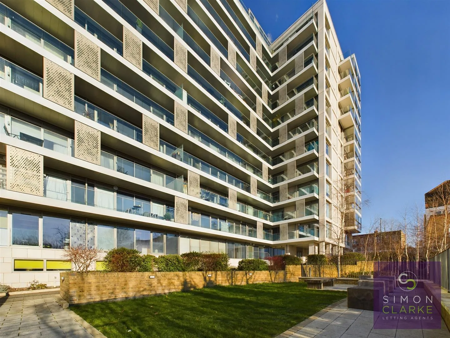 Flat Acton Walk in Greater London