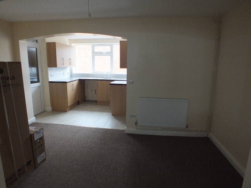 Flat Prestwold Road in Leicester
