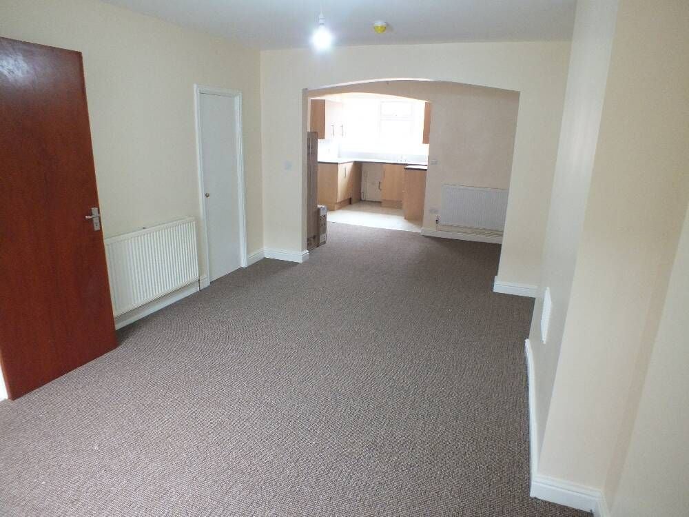 Flat Prestwold Road in Leicester