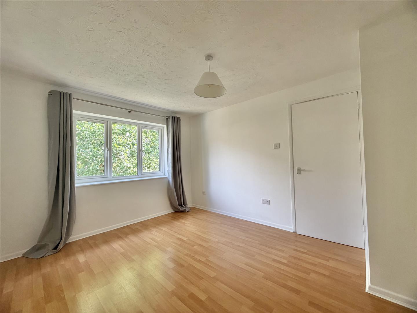 Flat Moorymead Close in East Hertfordshire