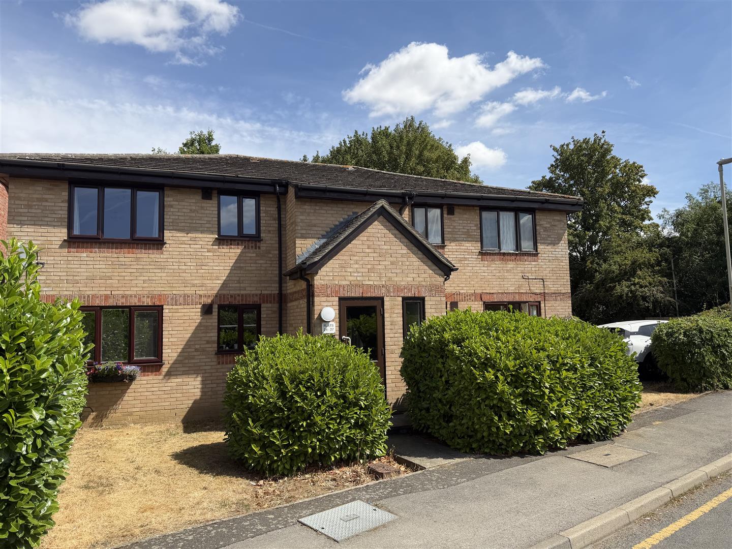 Flat Moorymead Close in East Hertfordshire