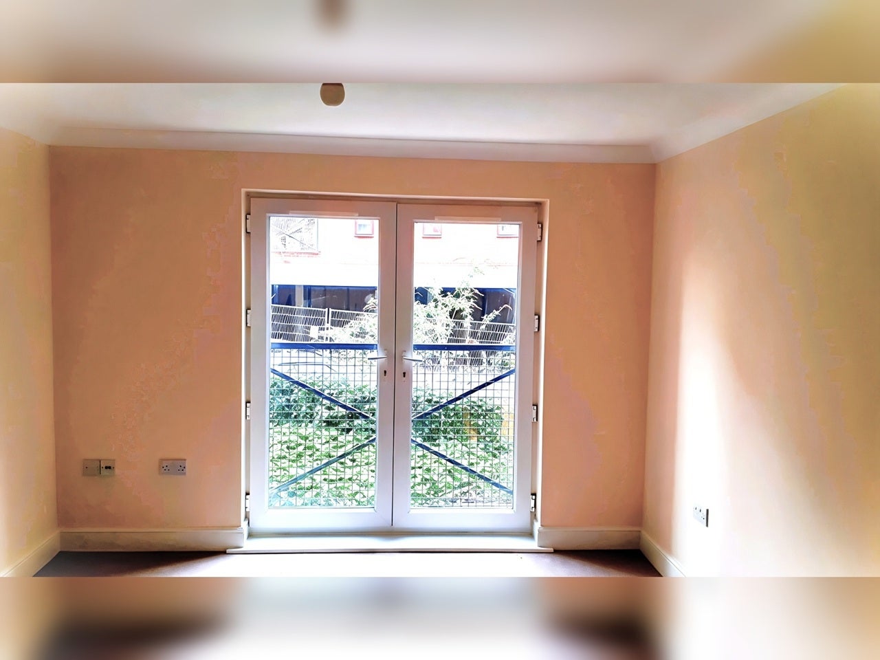 Flat Hampden Close in St Leonards