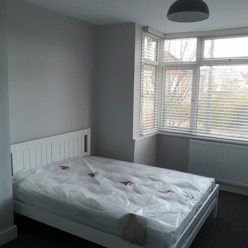 Room Filton Avenue in Bristol