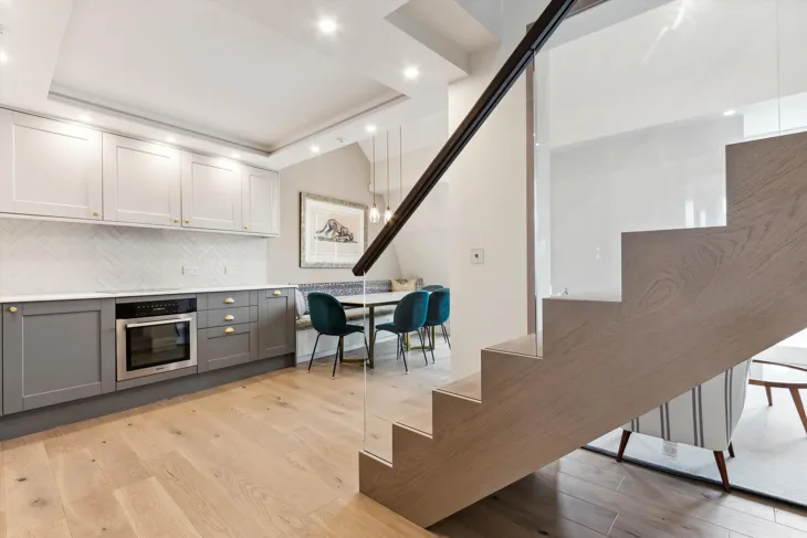 Flat Craven Hill Gardens in City of Westminster
