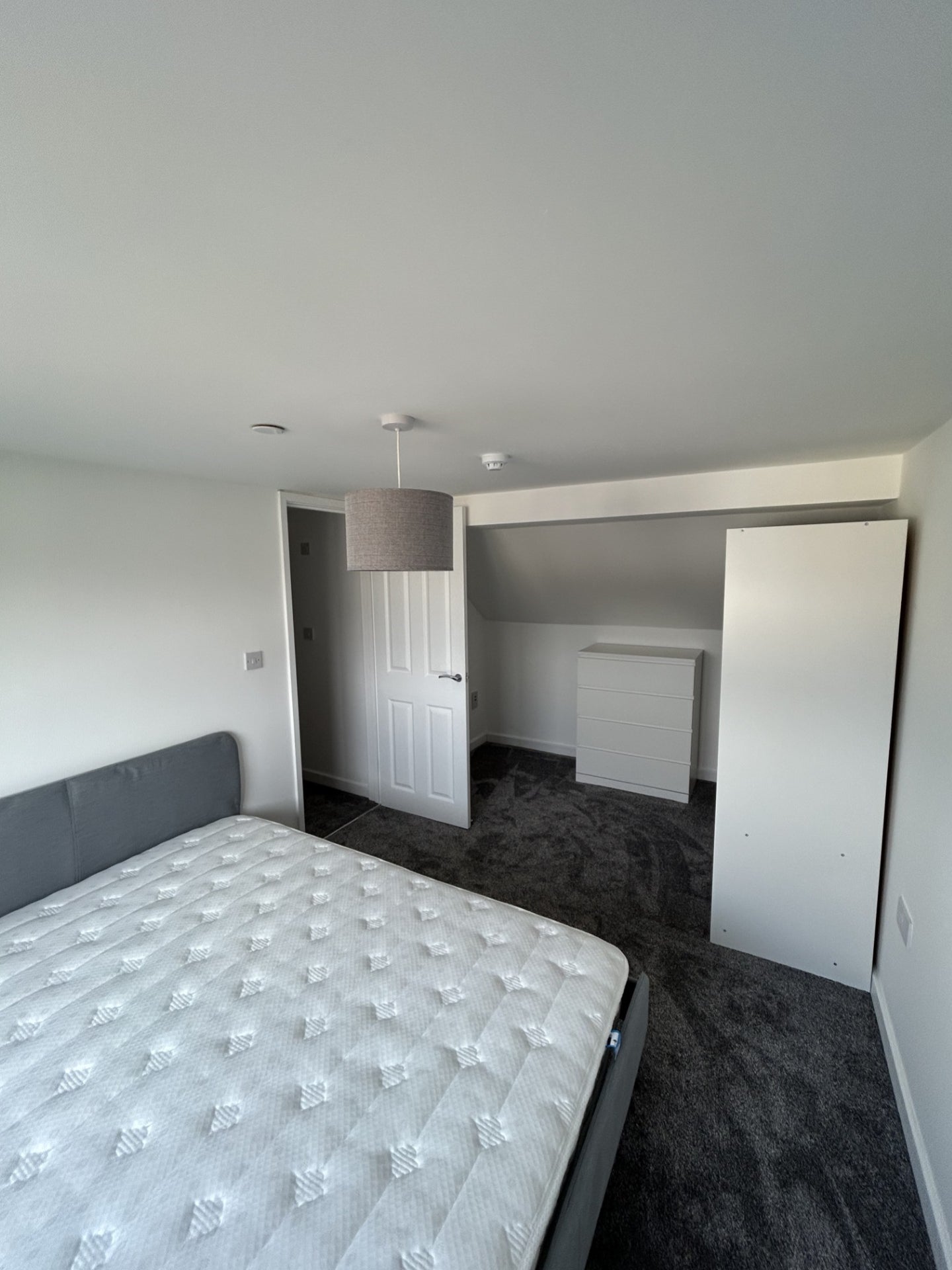 Flat Bradley Street in Cardiff