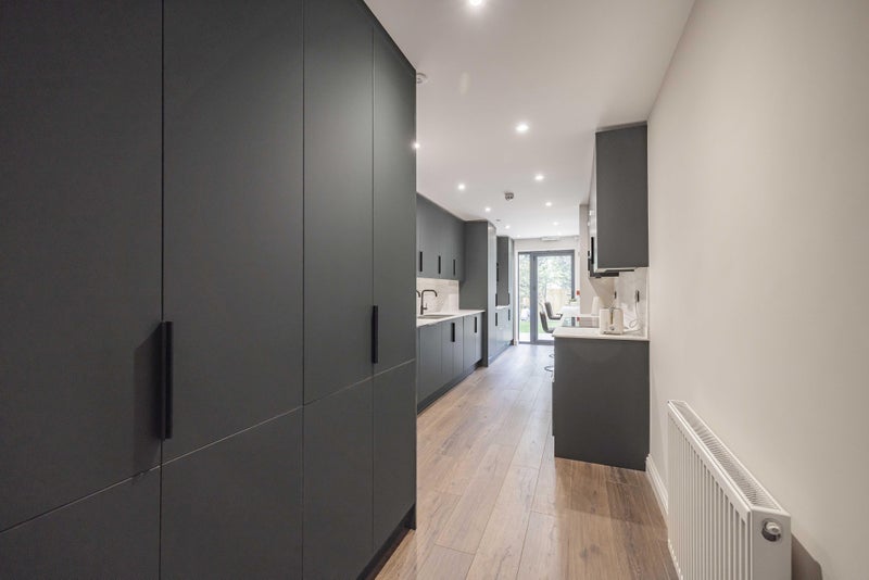 Room Postley Road in Maidstone