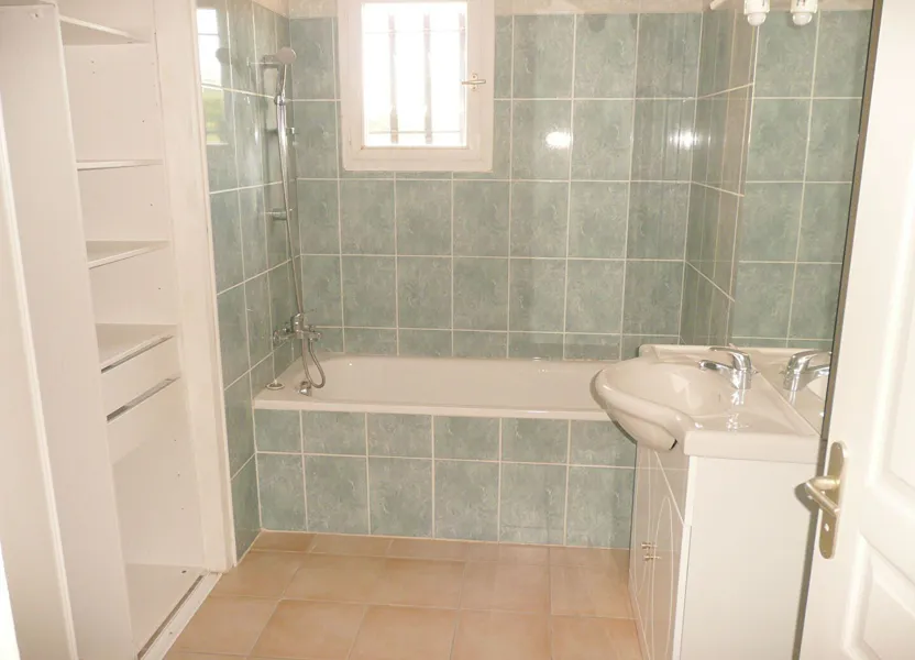 Appartement Chemin de Sénas à Mallemort