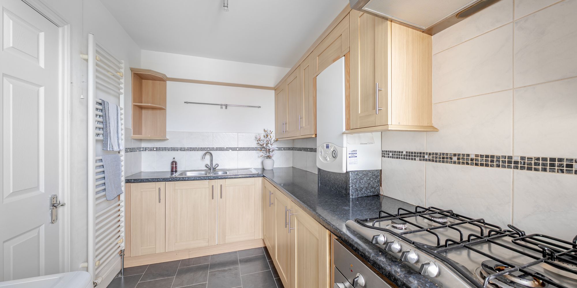 Flat Leeds Road in Harrogate