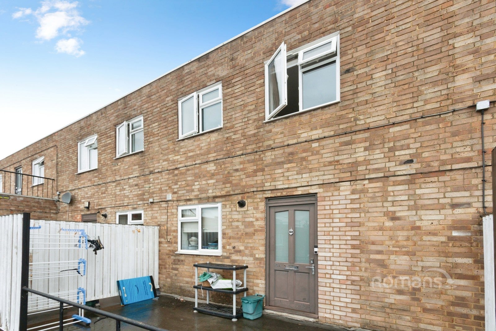 Flat The Parade in Surrey Heath