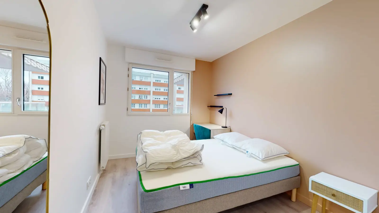 Chambre Rue de Metz à Nanterre