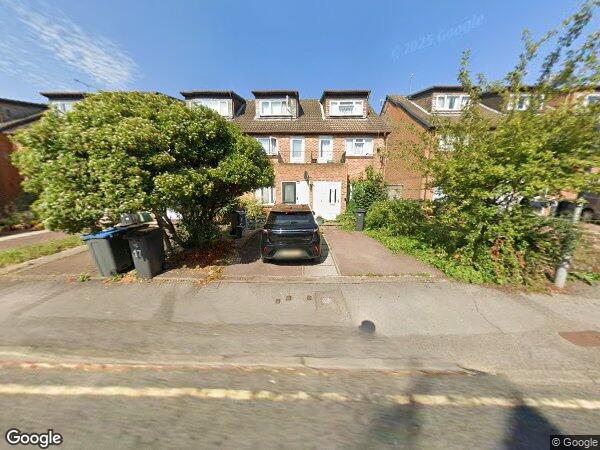 Flat Glenbuck Road in Greater London