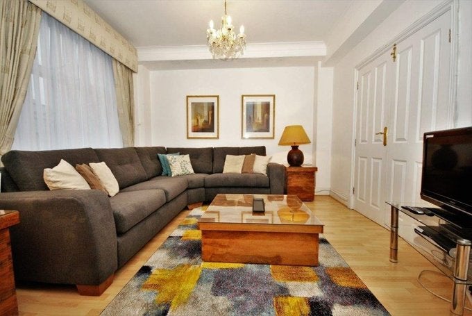 Flat Hertford Street in London