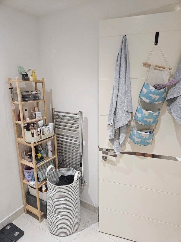 Room New Mill Road in Greater London