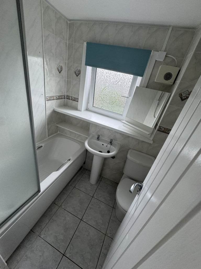 House Lochrig Court in Stewarton