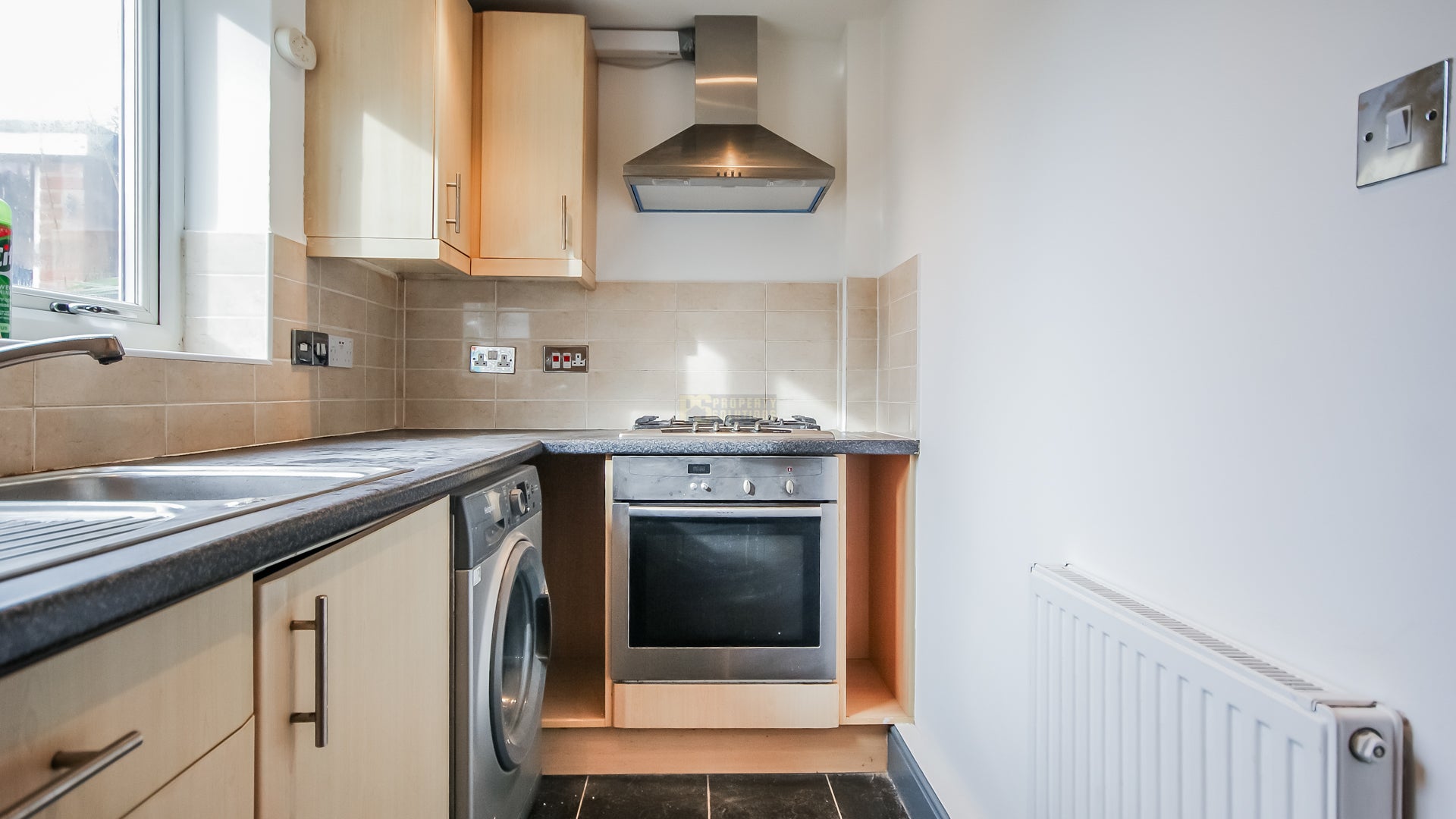 Flat Foster Way in Birmingham