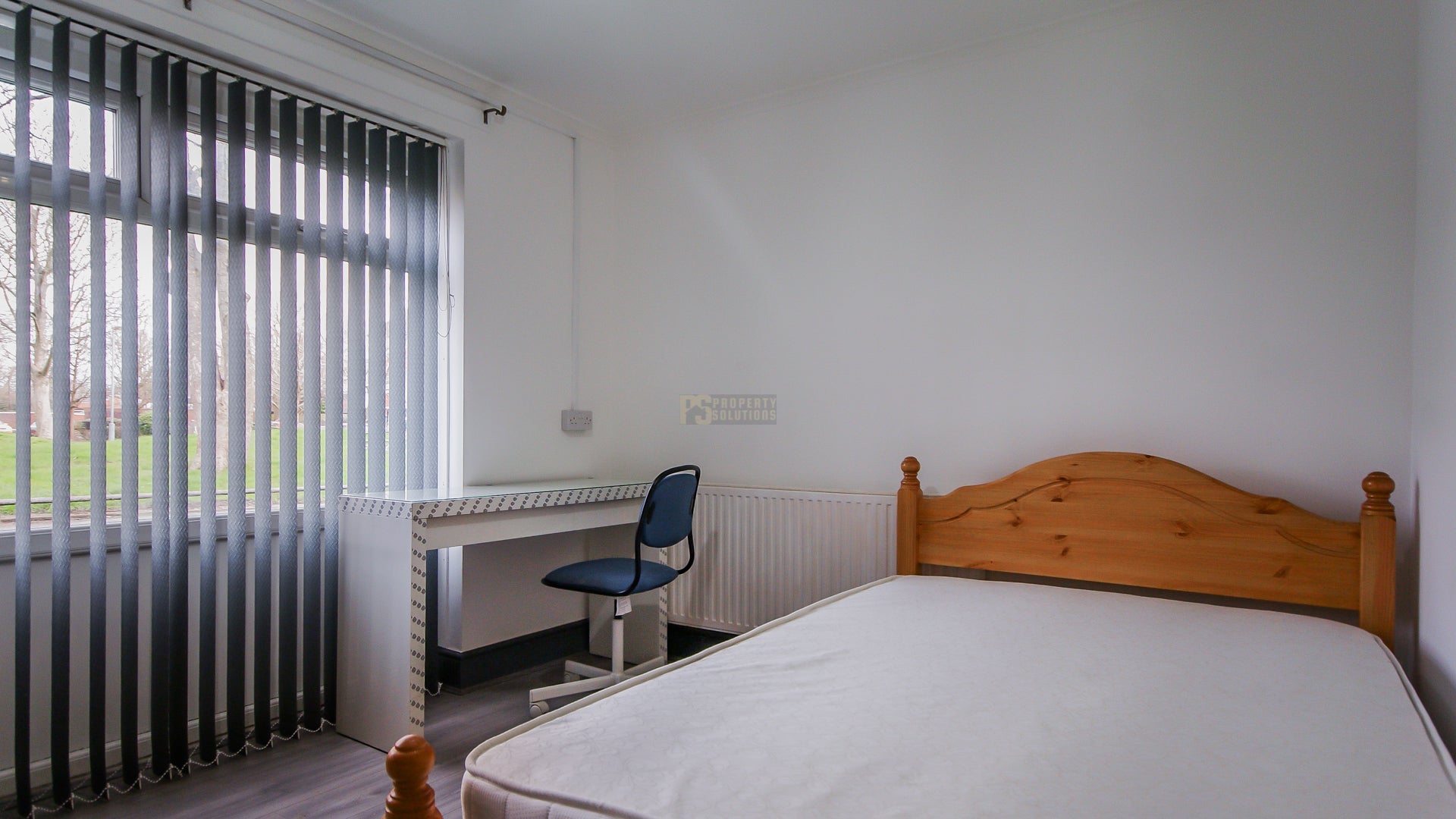Flat Foster Way in Birmingham