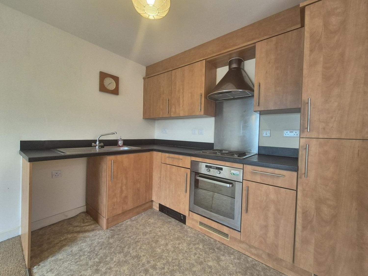 Flat Pentland Close in Cardiff