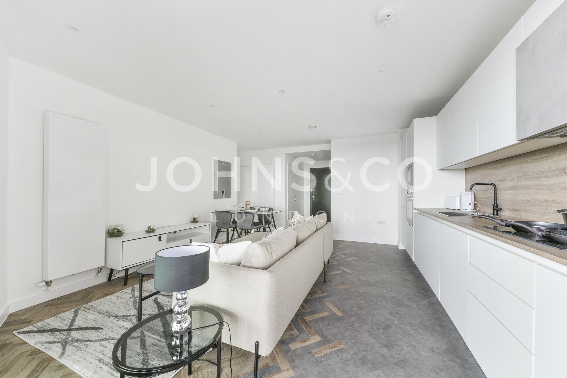 Flat Gillender Street in Greater London