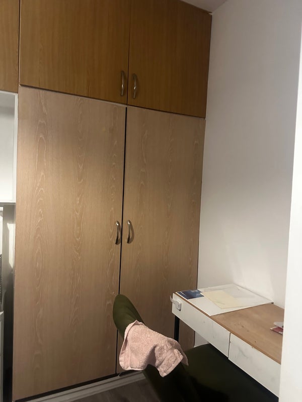 Room Alderman's Hill in Greater London