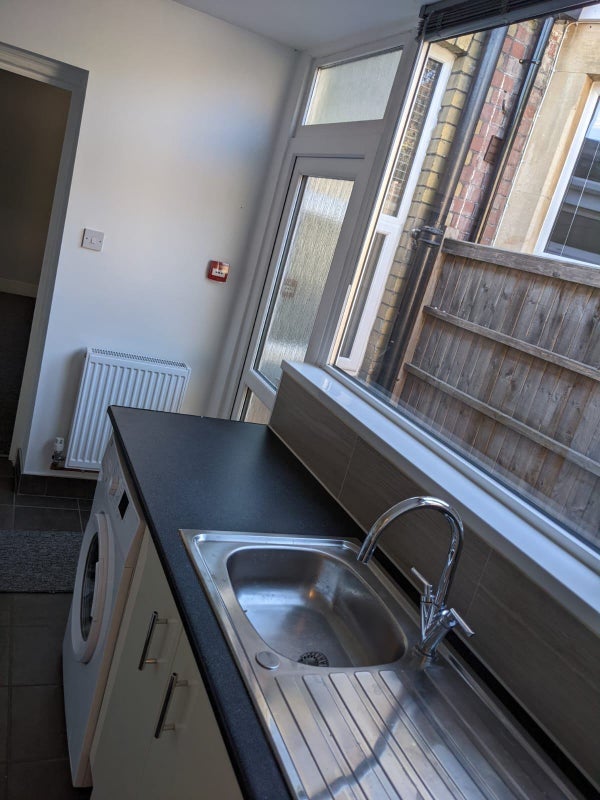 Flat Wells Road in Bristol