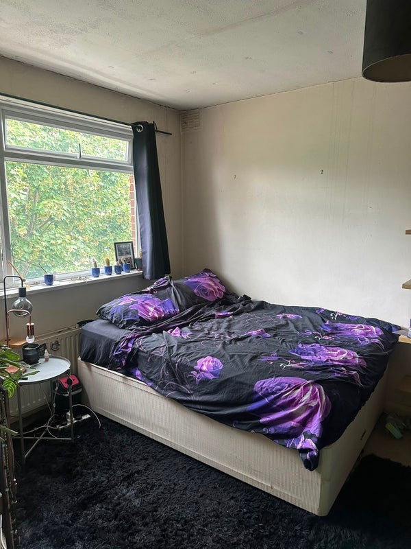 Room Upper Richmond Road in Greater London