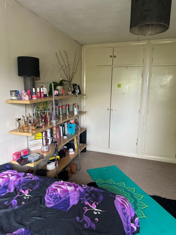 Room Upper Richmond Road in Greater London