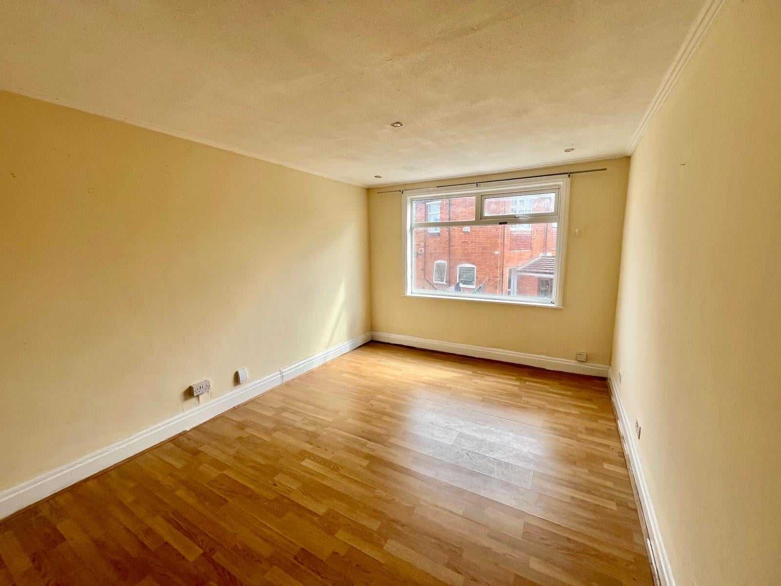 Flat St Philips Road in Leicester
