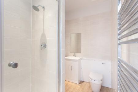 Flat Cranworth Gardens in Greater London