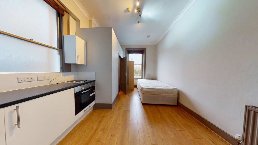 Flat Fordwych Road in Greater London