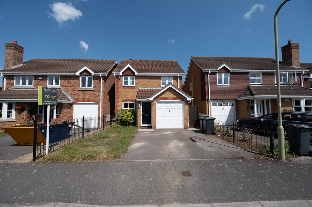 House Aubrey Close in Hayling Island