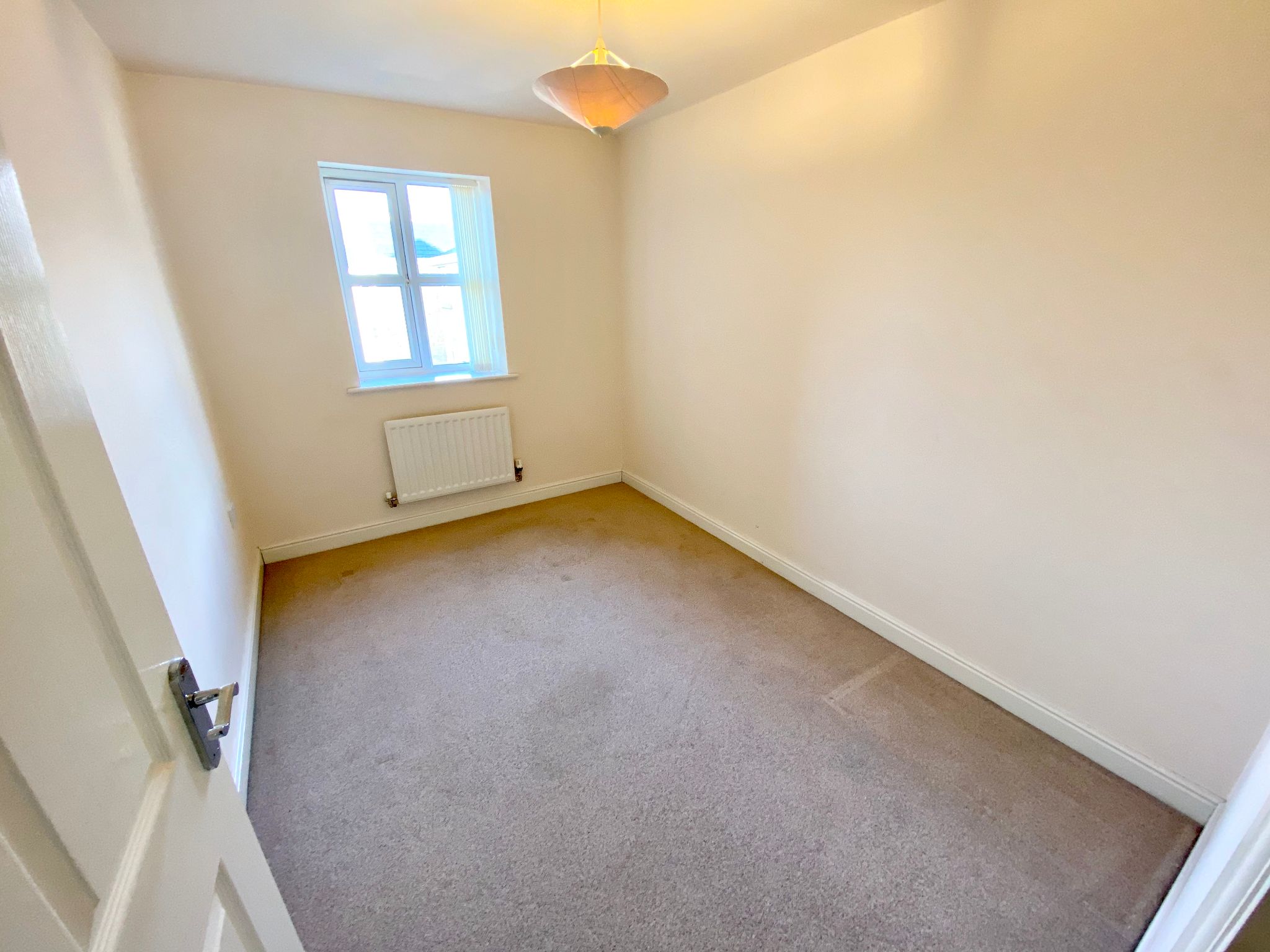 Flat West End Terrace in Calderdale