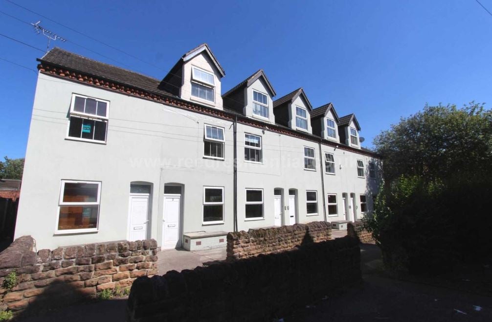 House Frederick Grove in Nottingham