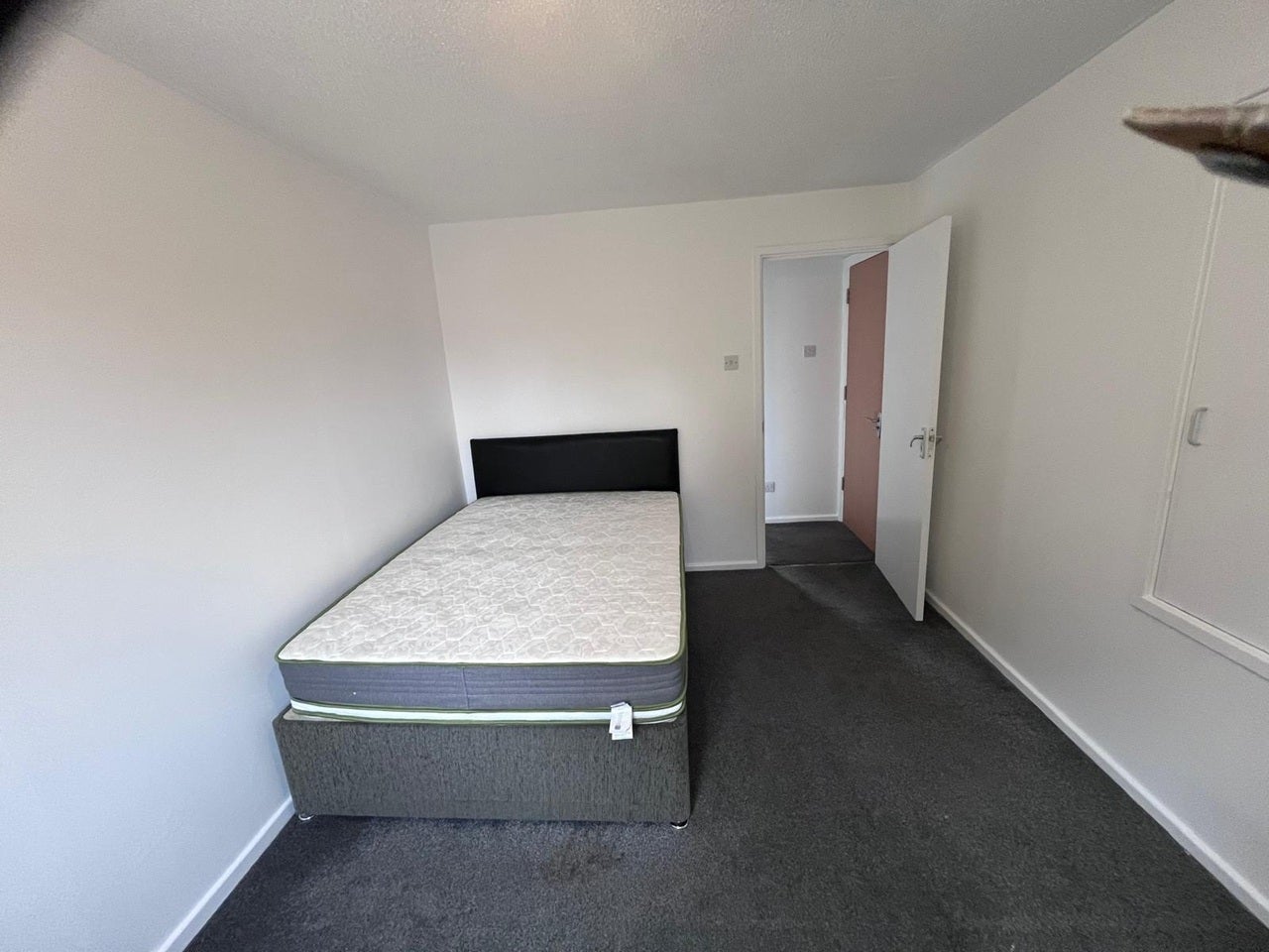 Flat Plantagenet Court in Nottingham