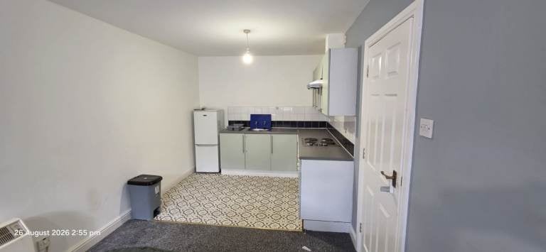Flat Piccadilly in Bradford