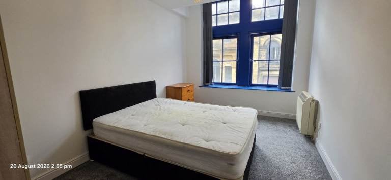Flat Piccadilly in Bradford