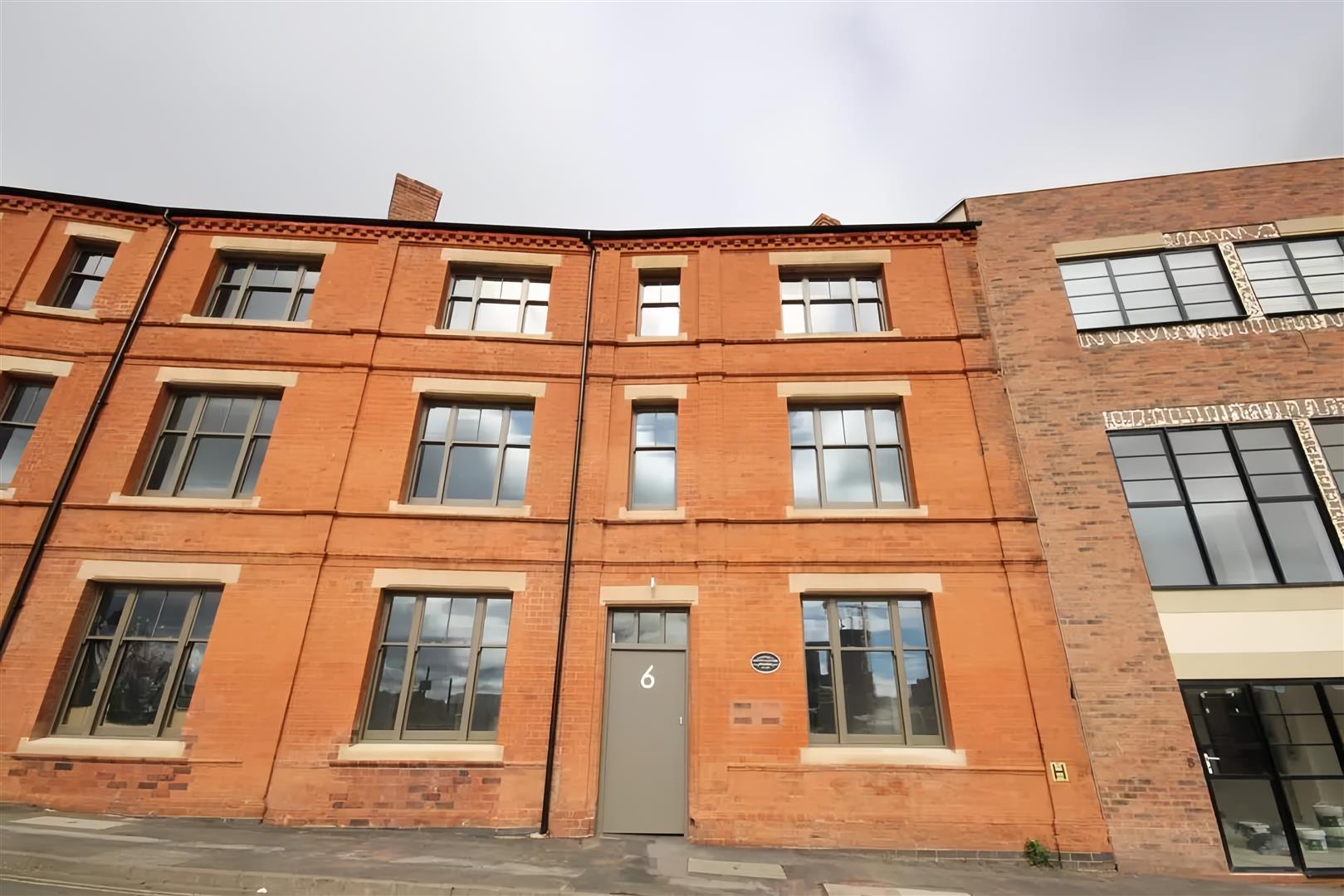 Flat Legge Lane in Birmingham