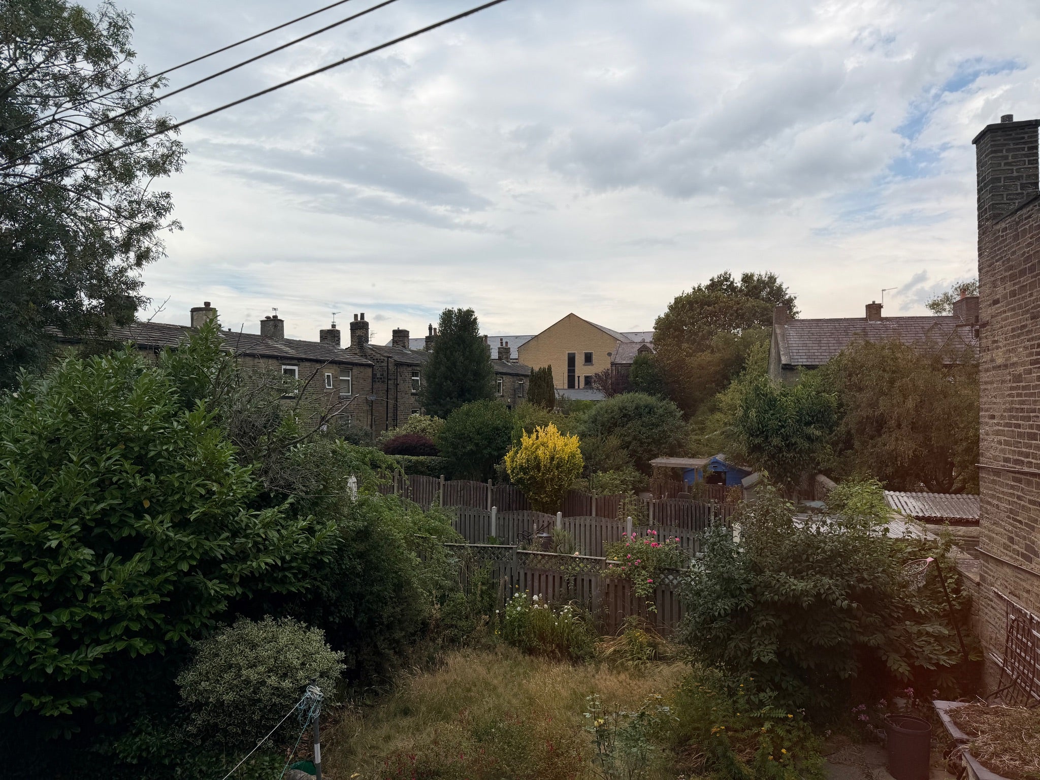 House Free School Lane in Calderdale