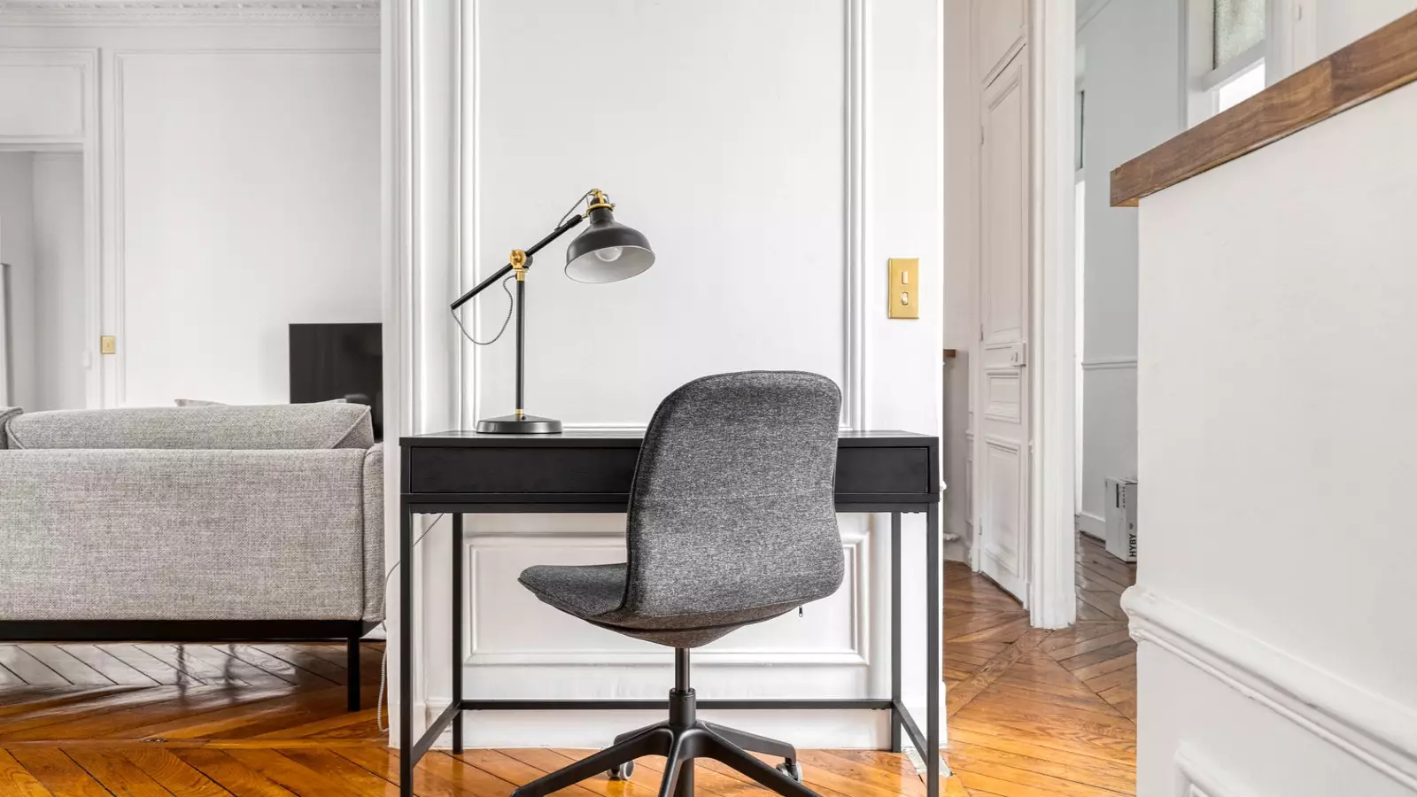 Flat Rue Jouffroy d'Abbans in Paris