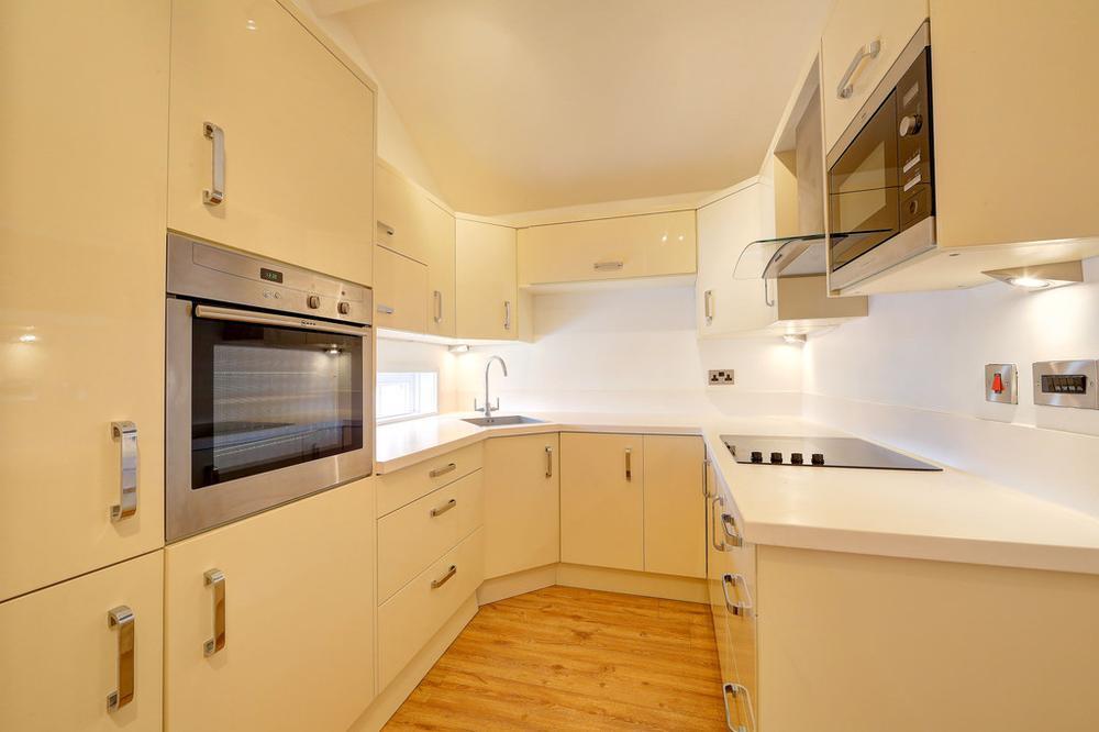 Flat Seymour Street in City of Westminster